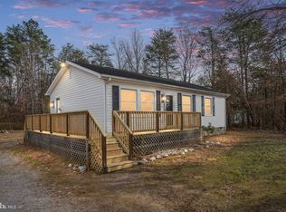 2174 Copper Line Rd, Bumpass, VA 23024