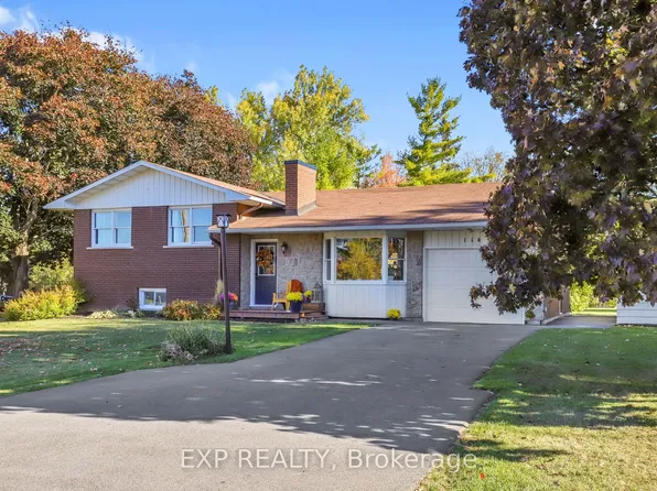 114 Kedey St, Ottawa, ON K0A 1X0