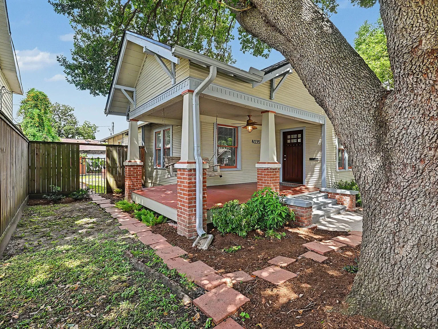 2 bed, 2.0 bath, 1115 sqft, $2,800 — Photo 3