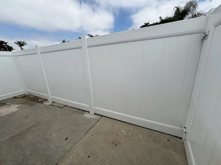 3 Bedroom 2 Bath Home — Photo 3