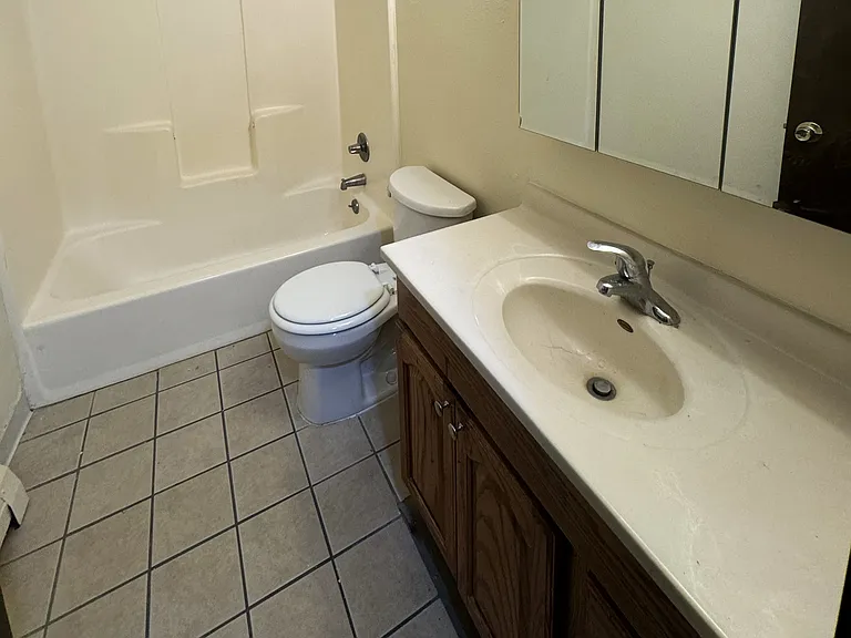 2355 Chalet Gardens Rd #2 — Photo 13