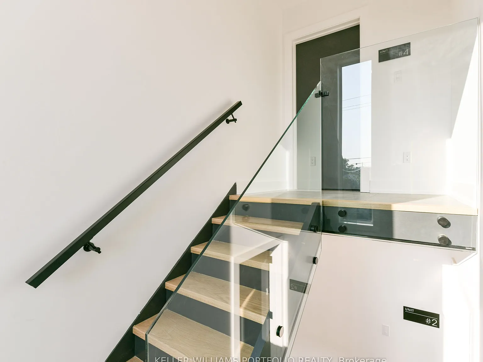 2 bed, $3,300 — Photo 2