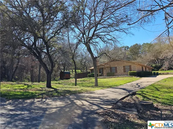 107 Tanglewood Dr, Gatesville, TX 76528
