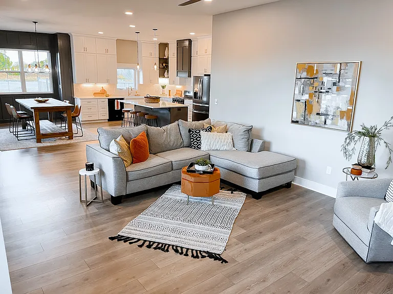 111 Legacy Way — Photo 7
