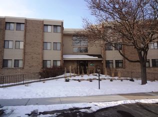 1871 Silver Bell Rd APT 106, Eagan, MN 55122