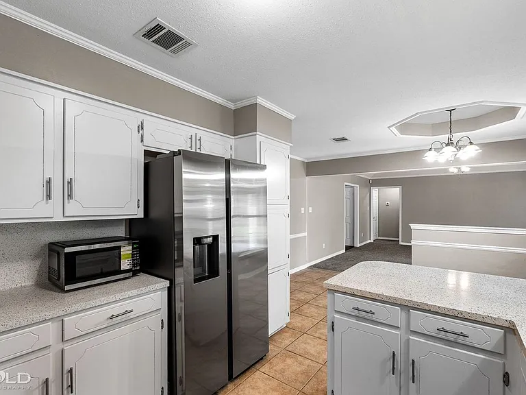 2542 Spruce Dr — Photo 34