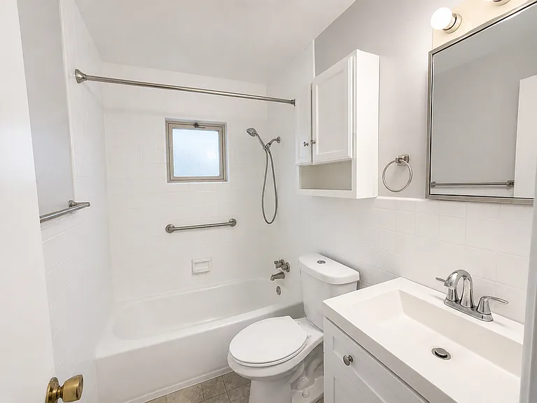 Glenaire Fourplex — Photo 11