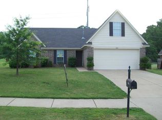 6843 Tealwood Dr, Horn Lake, MS 38637
