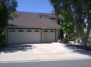 2 Live Oak, Irvine, CA 92604