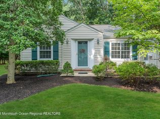 160 Hance Ave, Tinton Falls, NJ 07724
