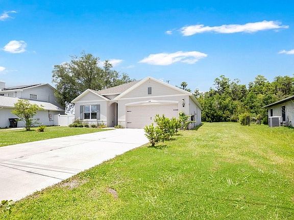 2nd image of 628 REINDEER DRIVE
