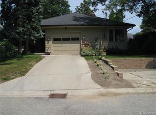 3434 Sherman Ct, Port Huron, MI