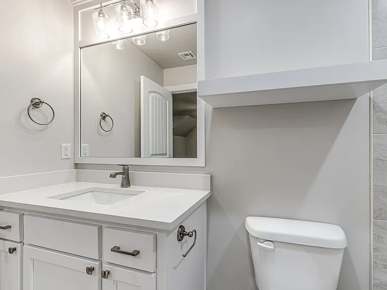 8225 Jenny Ln — Photo 15
