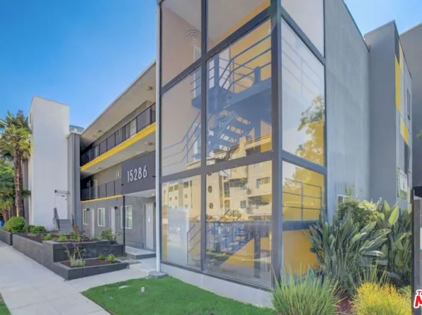 15286 Sutton St, Sherman Oaks, CA 91403