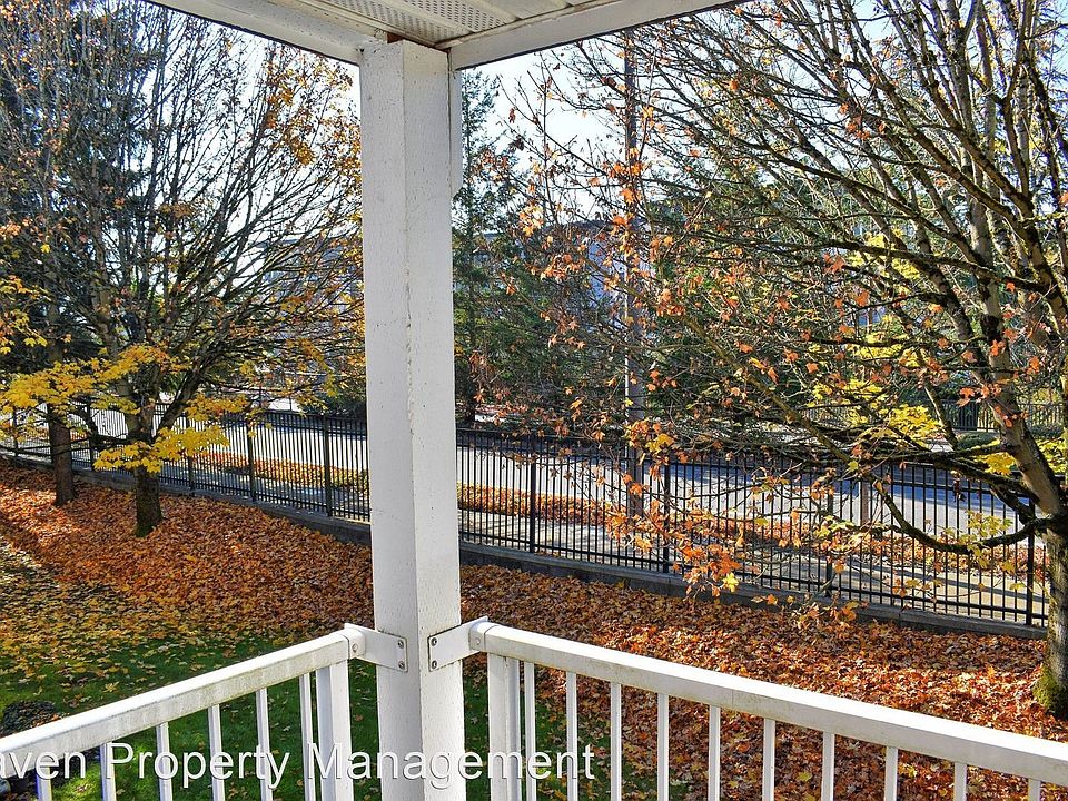 1st image of 7453 133rd Ave SE #M-201