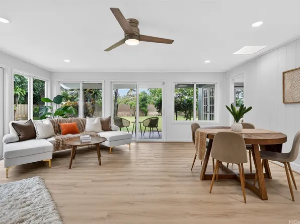 214 Kakahiaka St, Kailua, HI 96734