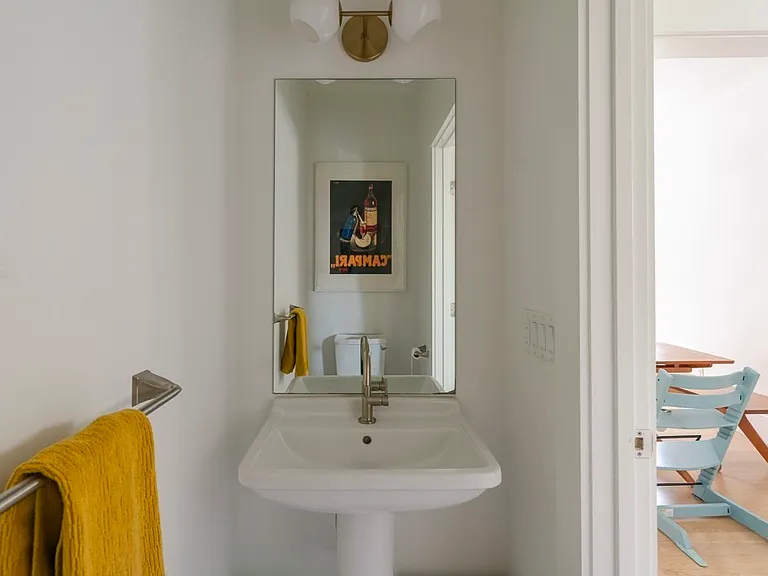 36 Laurel St #1 — Photo 14