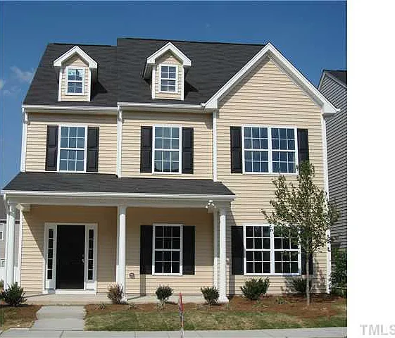 737 Keystone Park Dr — Photo 1