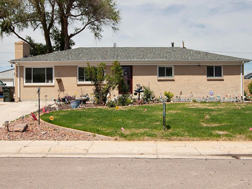 1st image of 216 Villa Vista St