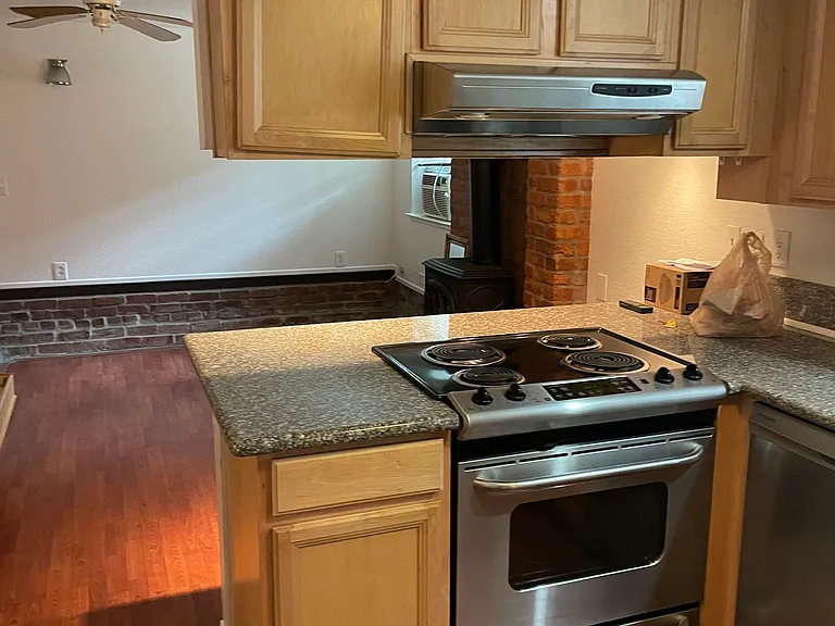 1712 P St #B — Photo 24