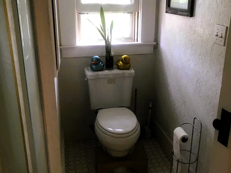 3207 K St — Photo 10