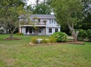 17 Huckleberry Ln, Hampton, NH 03842