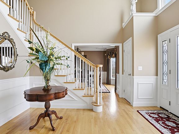 3rd image of 5 Duston Road