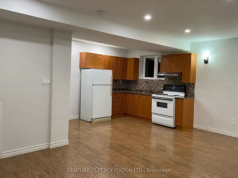 2359 Pilgrim Sq #BASEMENT — Photo 16