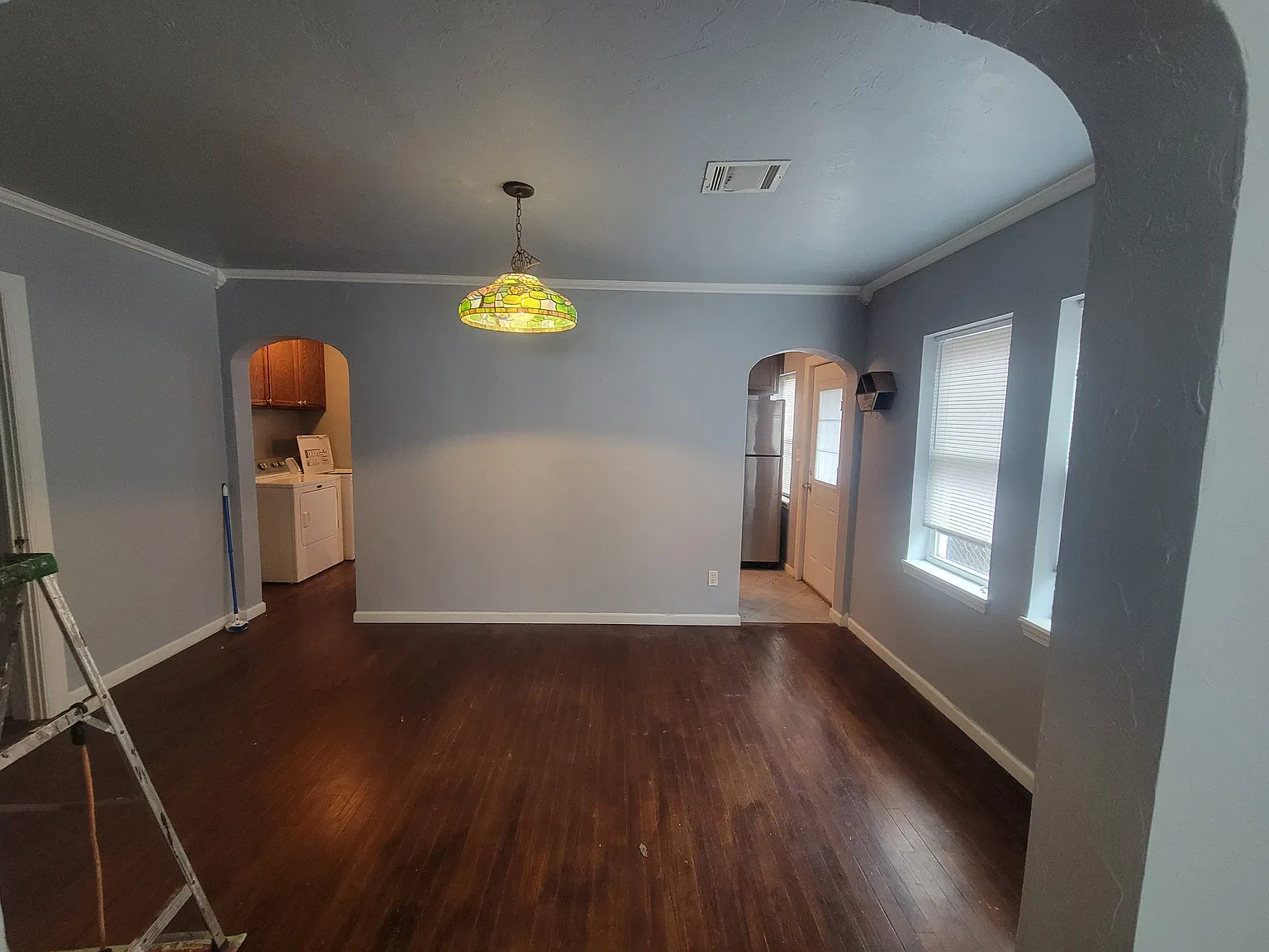 2 bed, 1198 sqft, $1,300 — Photo 1