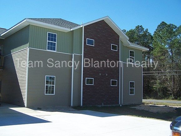 1st image of 7071 Lake Joanne Dr APT 3B
