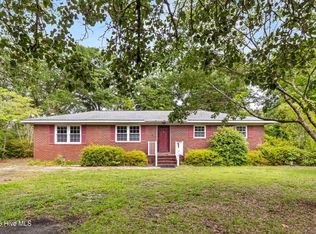 350 Toulon Dr, Wilmington, NC 28405