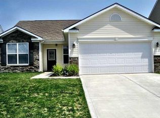 3867 Dusty Sands Rd, Whitestown, IN 46075