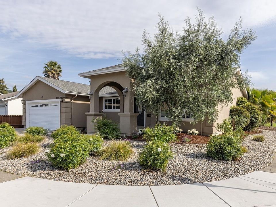 1st image of 691 Costa Drive