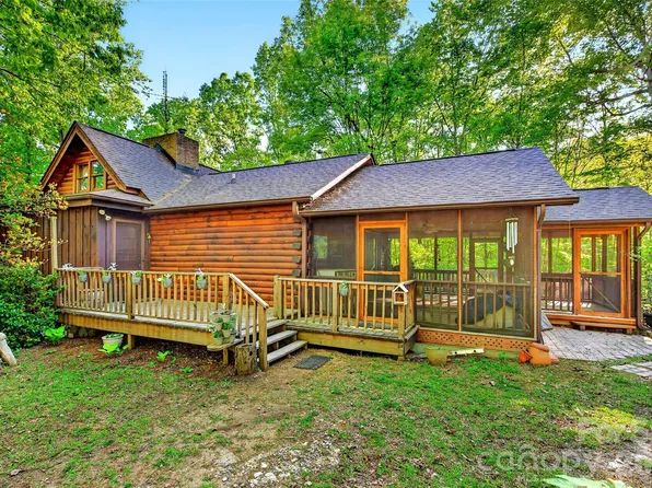 221 Hammer Hollow Dr, Marion, NC 28752