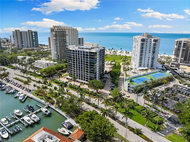 4031 Gulf Shore Blvd N #7D — Photo 40