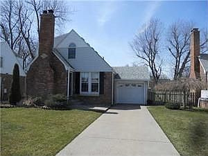 2nd image of 6 Vernon Dr