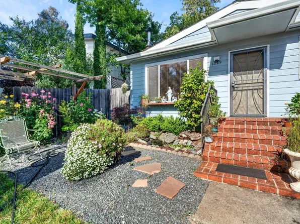 1229 Magnolia Street, Willits, CA 95490