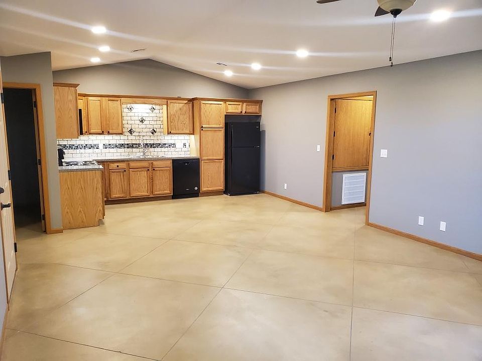 2nd image of 1347 Eastlinks Ct
