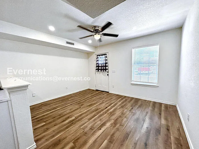 230 Debus Dr #100B — Photo 5