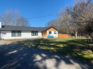 1638 Magnolia Ave, Medford, OR 97501