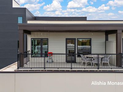 300 Washington Ave Suite 1, Grand Haven, MI, 49417
