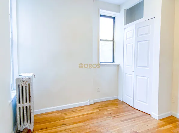 273 East Third Street image 6 of 8