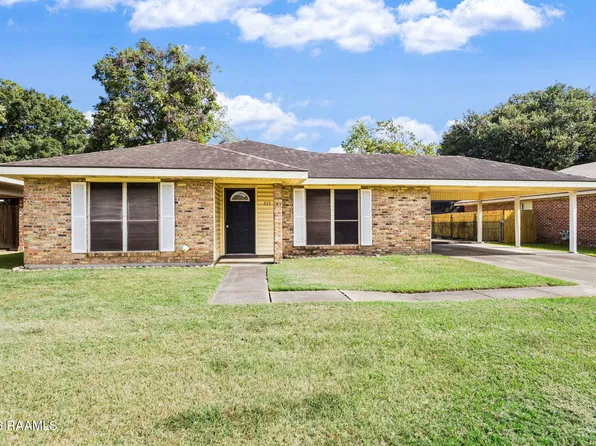 355 Rena Dr, Lafayette, LA 70503