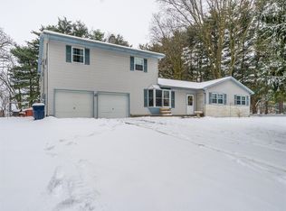 3354 Fowlerville Rd, Caledonia, NY 14423