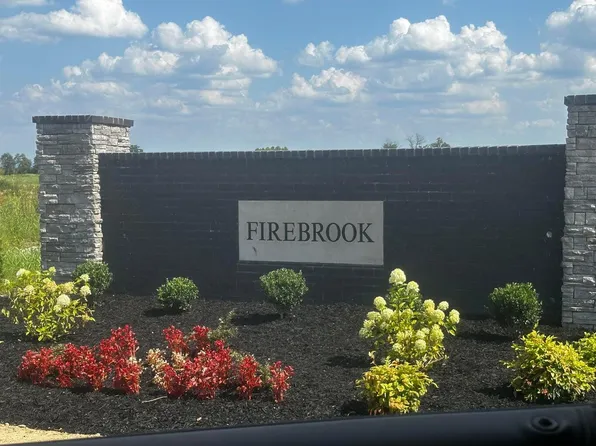 811 Mohawk Dr, Richmond, KY 40475