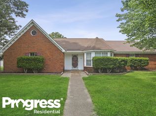 7596 Valley Mist Dr, Memphis, TN 38133
