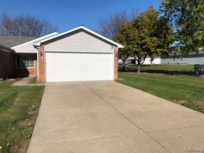 19123 Waldorf St, Roseville, MI, 48066