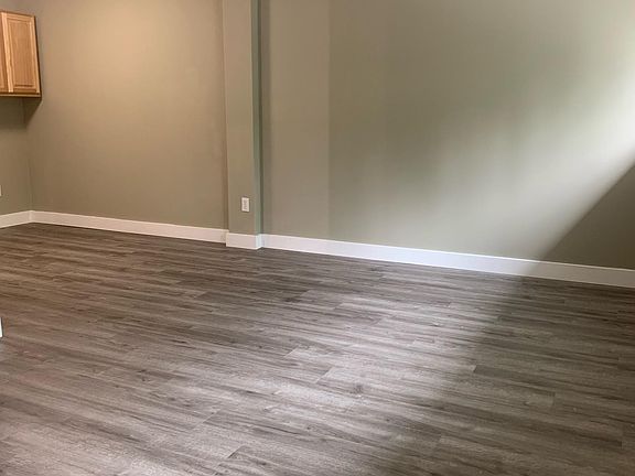 4th image of 15821 NE Leary Way APT 130