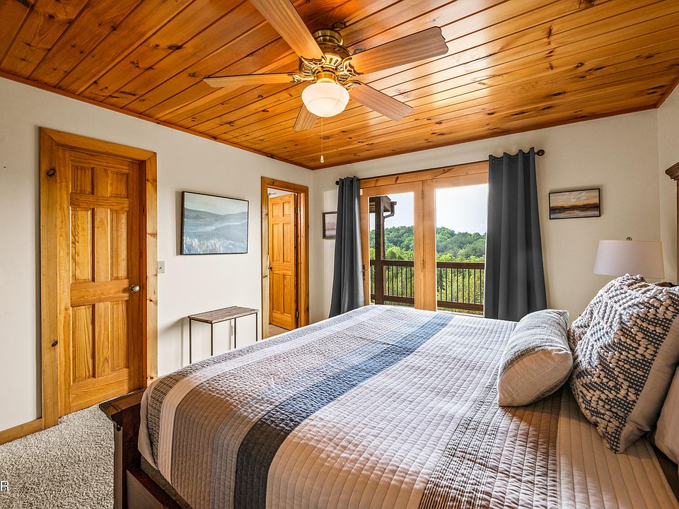 19th image of 3829 Island View Rd
