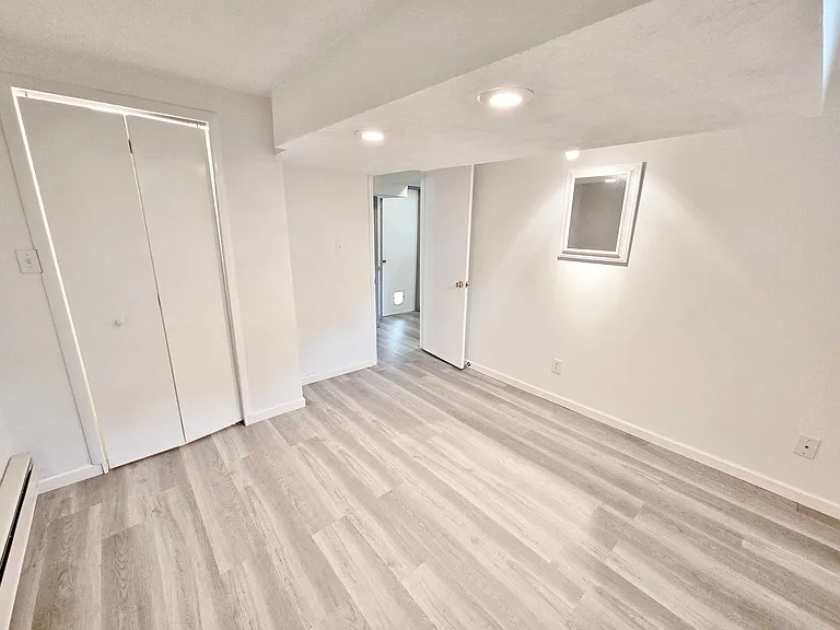 125 Grant Dr — Photo 22